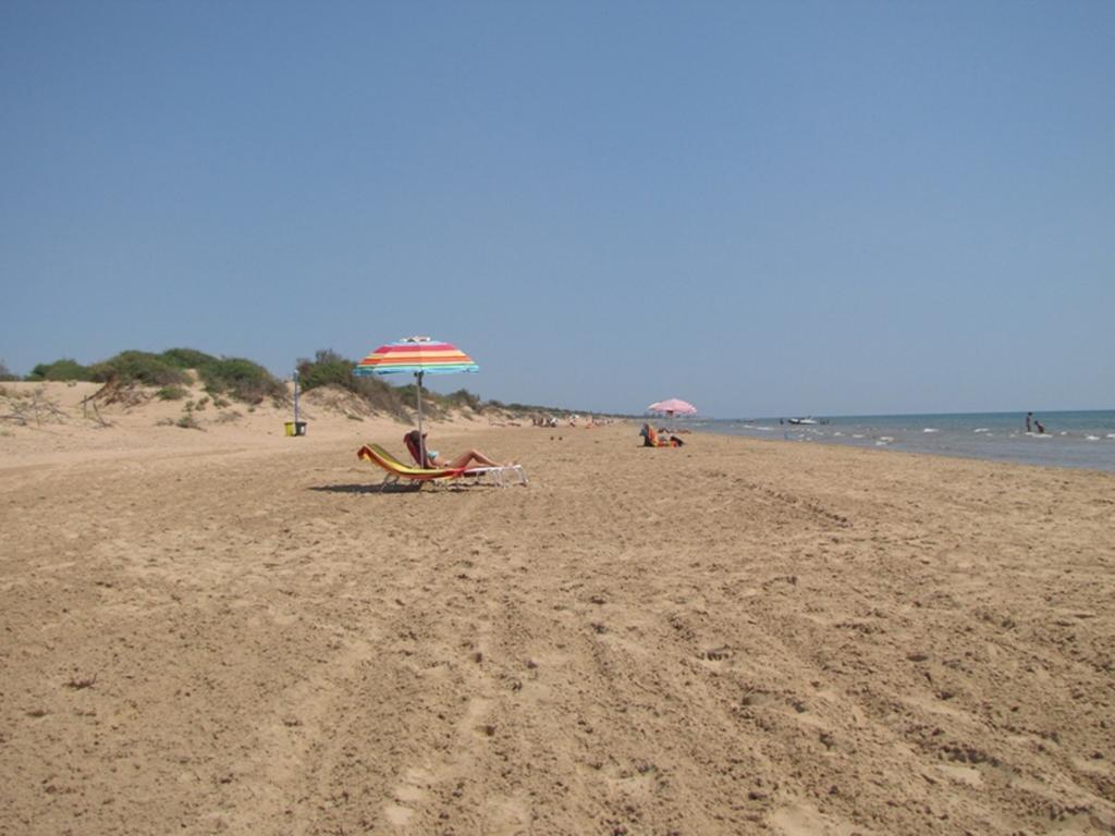 Residence del Mare CaseSicule Santa Maria Del Focallo Cameră foto